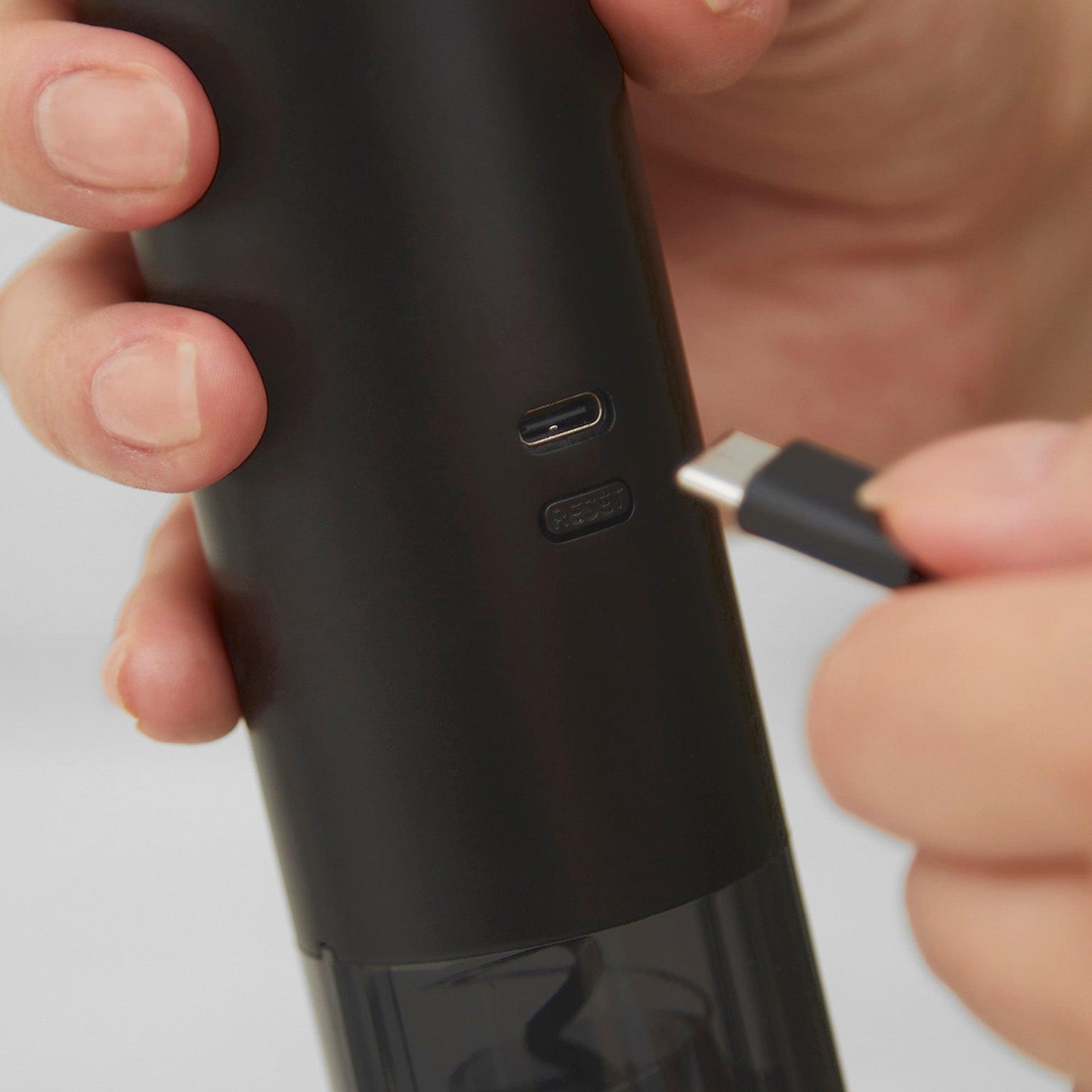 Set Abridor de Vinos y Bomba al Vacío 2 en 1 + 2 Tapones