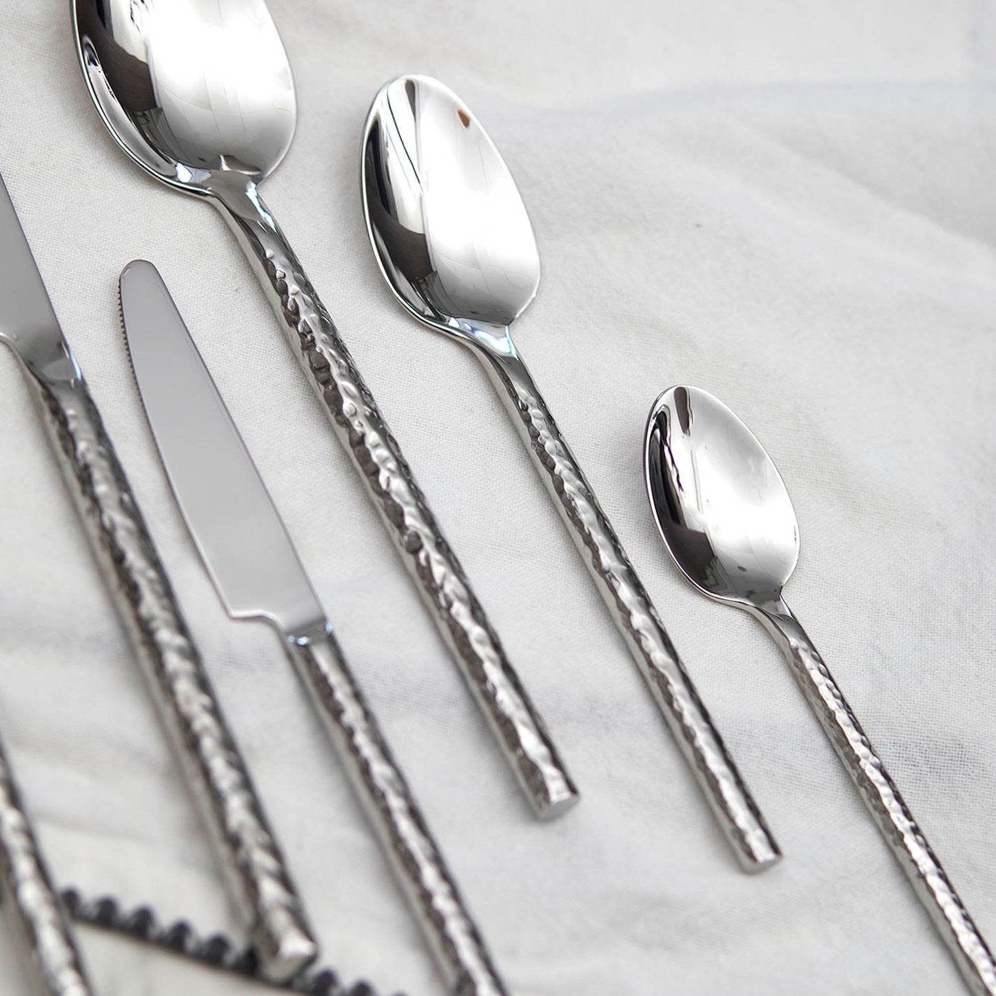 Set de Cuchilleria Hammered Para 4 Personas 28 Piezas Coquinaria